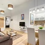 Apartamento Standard By Hi5 - Weiner Leo *